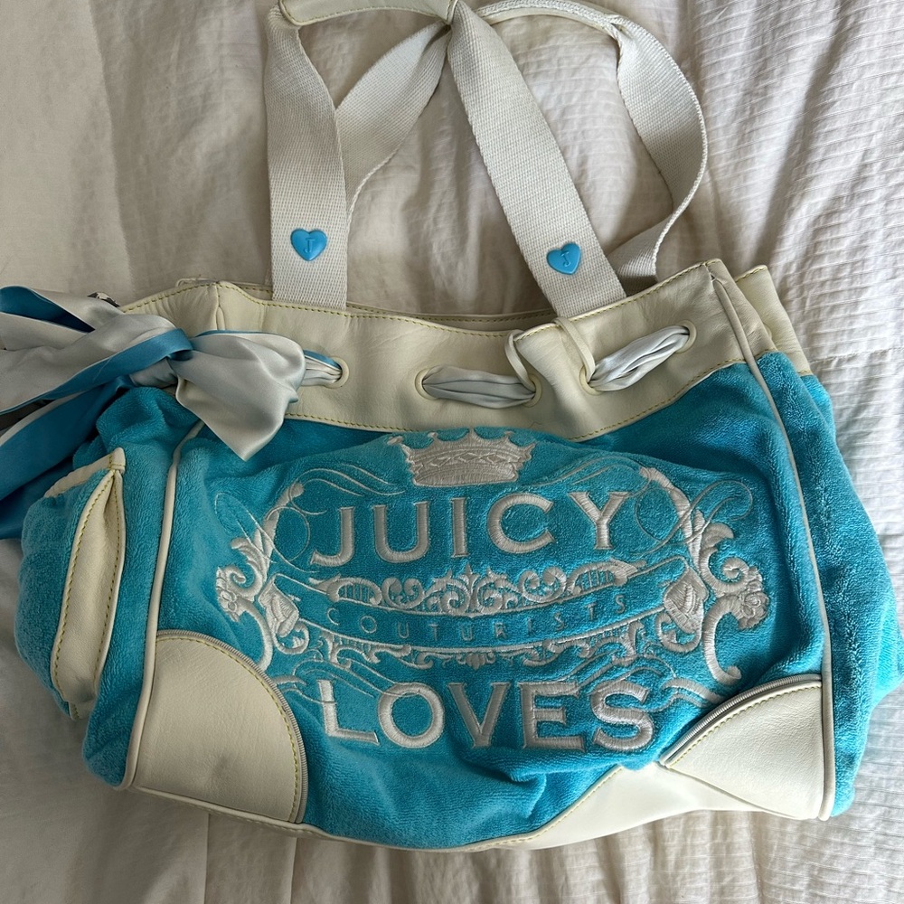 Juicy Couture Blue and Cream Tote Bag with Sporty Style
